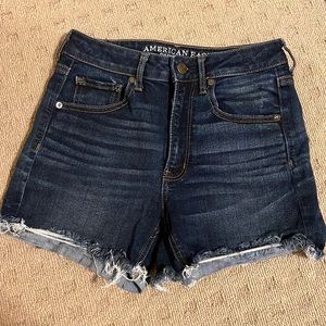 AE High Rise Shortie Size 6